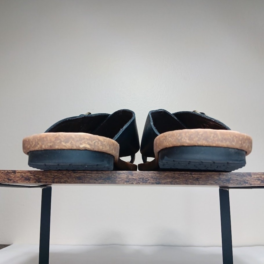 Born Rio Leather Slide Sandals Womens 11 Black Buckle Crisscross Excellent - Picture 3 of 10